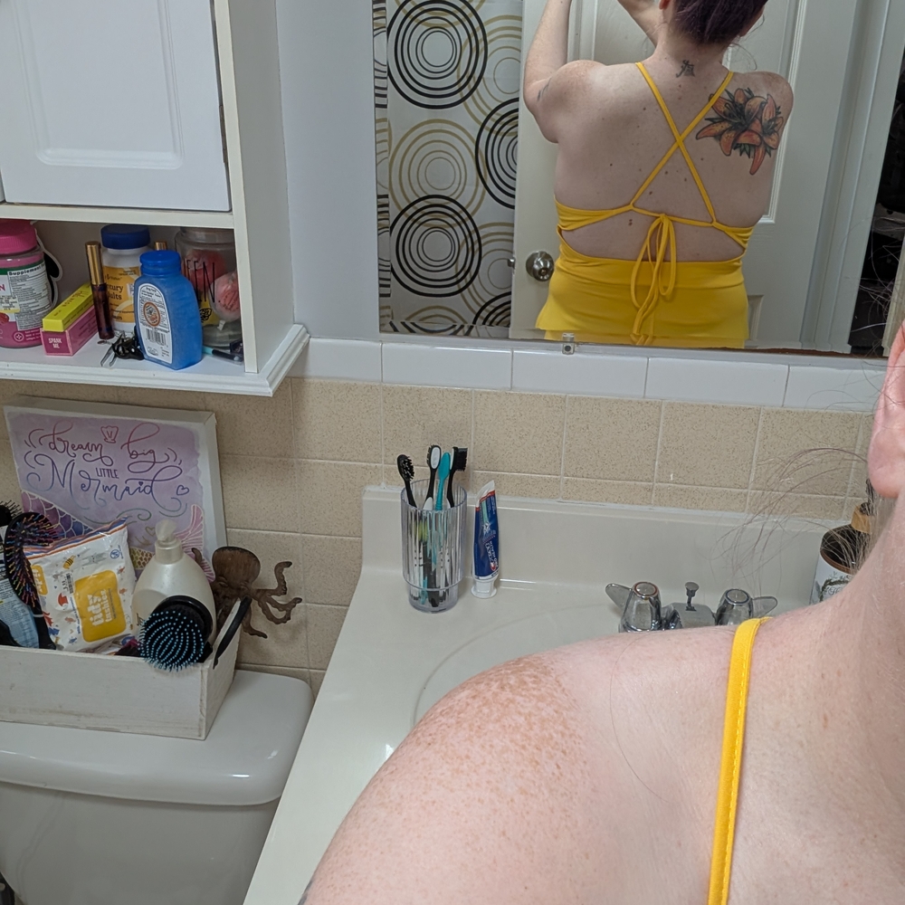 Sunny Yellow Sleeveless Maxi Dress - Picture 3 of 4